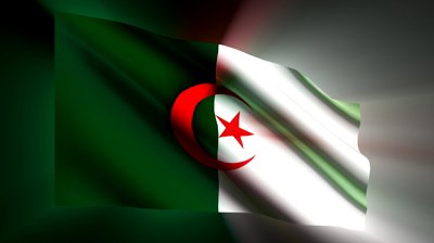 الخروج من الوطن لا يعني الانقطاع عنه